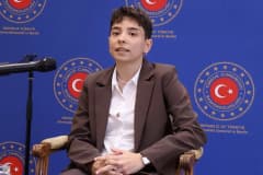 Türkolog Iraz Gülbay:“Dil, varlığın evidir”