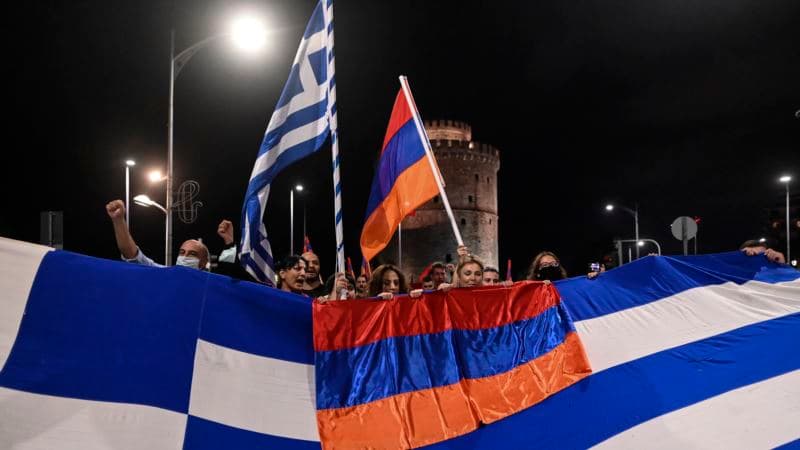 Azerbaycan Yunanistan Büyükelçisini Geri Çekti