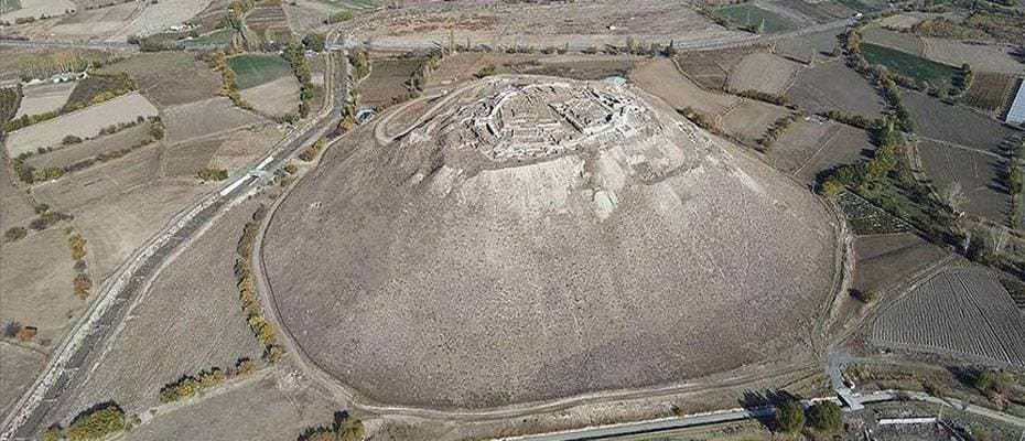Urartuların 2 bin 900 yıllık kalesi turizme kazandırılıyor