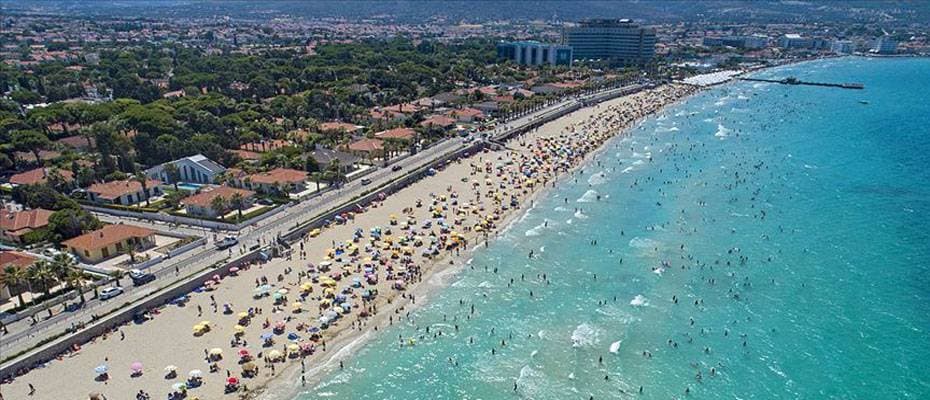 Almanlar tatillerini turizm merkezi Antalya'da geçirmek istiyor