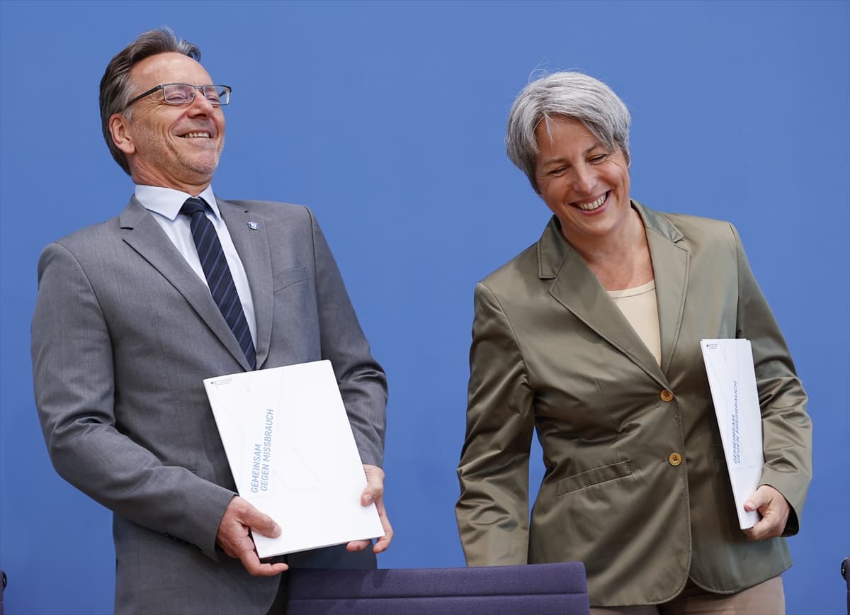 Almanya'da 2021'de çocuk istismarı vakaları arttı
